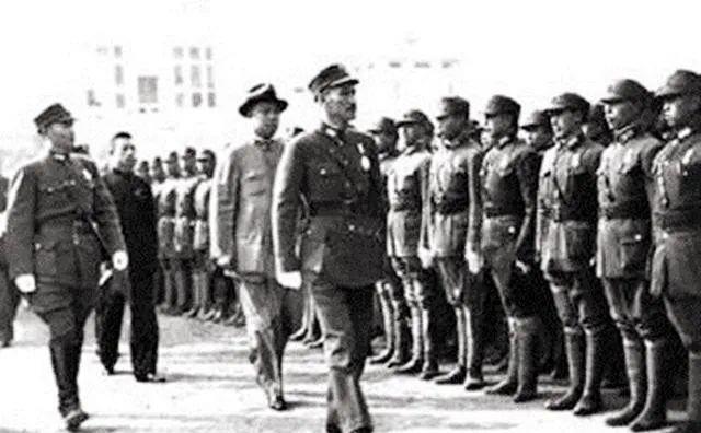 内幕披露:胎生卵孵口含毒，十七山色四五看打一数字