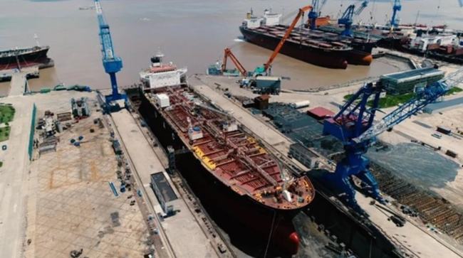 趋势研判（什么船从来不下水—宇宙飞船）猜一数字