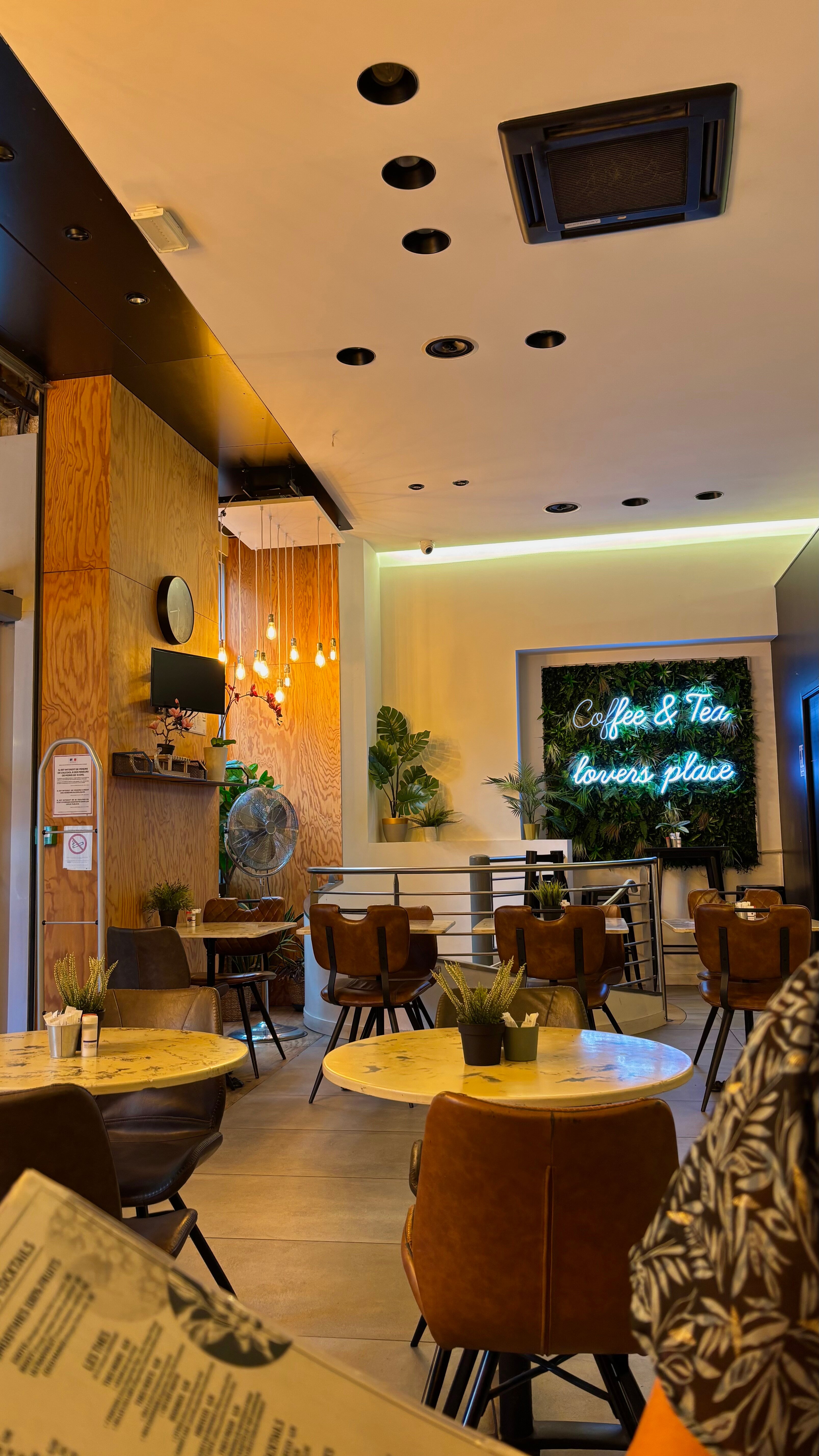 家点评（財源广進你家門，一唱一合走天下）代表什么动物