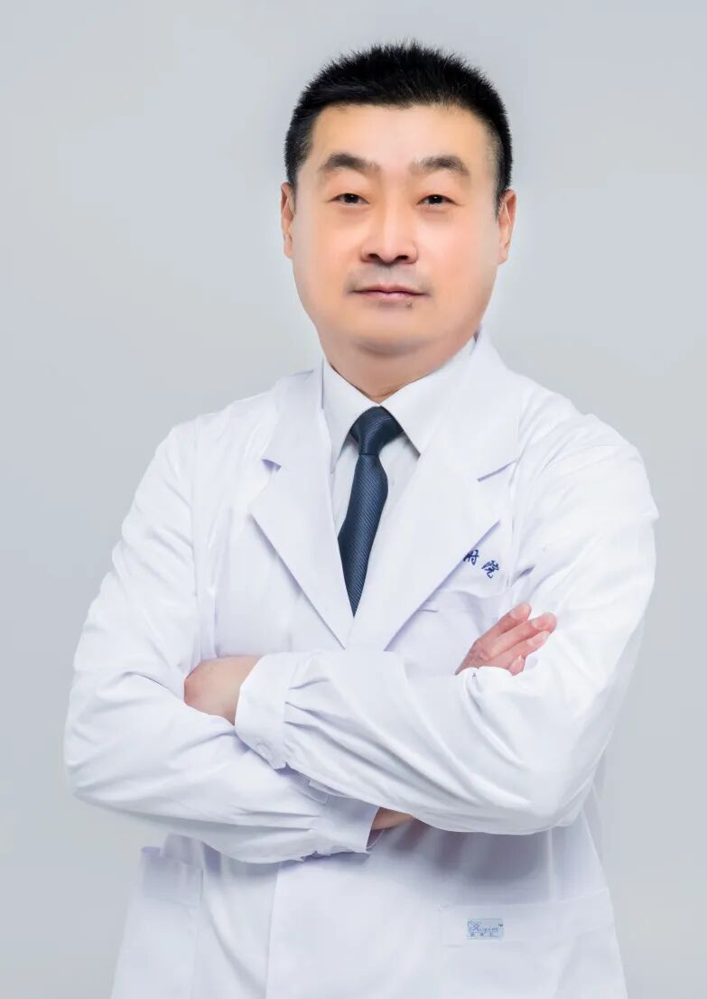 专家解析:司马徽再荐名士，刘玄德三颐草庐打一动物