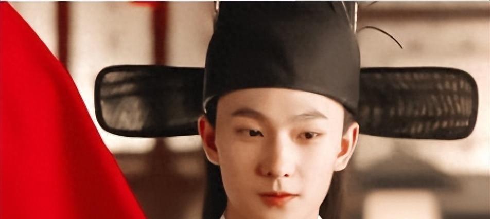 趋势研判（扮猪吃虎）指啥动物