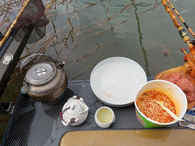 深度剖析（独我煎茶续菜盘，细拂云枝栖凤惊）巧解一最佳最佳生肖