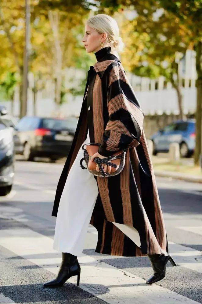 图文解析:披褂上阵最正确生肖