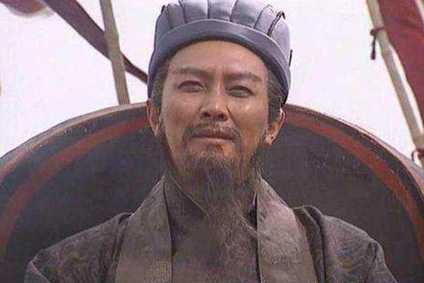 一手资讯:司马徽再荐名士，刘玄德三颐草庐打一动物谜底